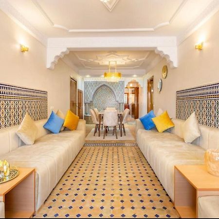Luxury Appartement Gueliz Center Marrakesh Exteriör bild