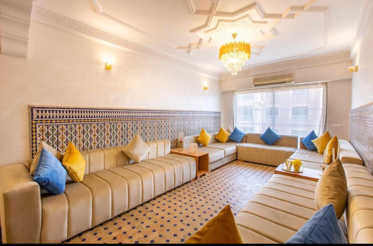 Luxury Appartement Gueliz Center Marrakesh Exteriör bild